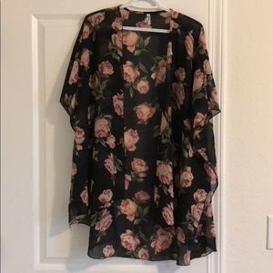 Cute rose kimono
